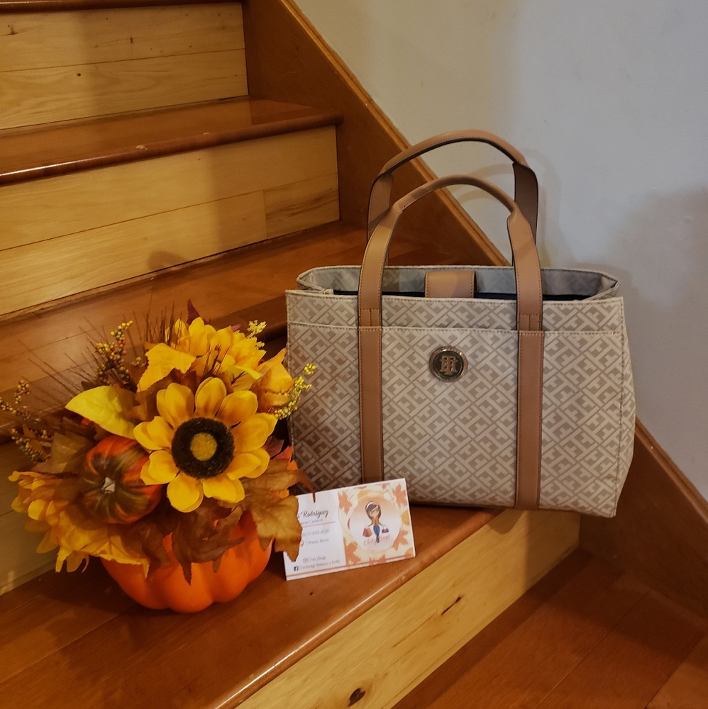 Tommy Hilfiger Satchel
